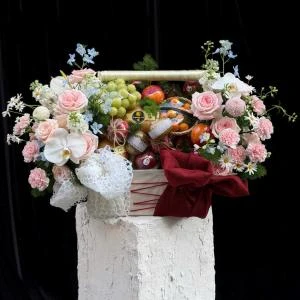18072603 - GIỎ TRÁI CÂY MIX LAN HỒ ĐIỆP SANG TRỌNG