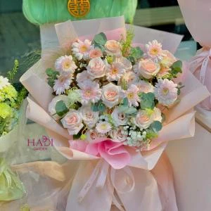 24082617 - bó hoa tone hồng pastel