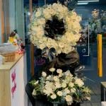 05092614 - kệ vòng chia buồn kính lễ