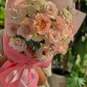 24082635 - bó hoa hồng pastel