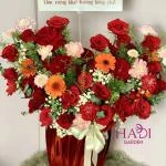 Hộp hoa tone đỏ khai trương