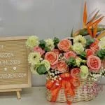 Giỏ hoa sinh nhật tone cam