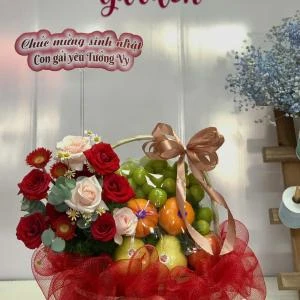 1809 Giỏ hoa mix trái cây tone đỏ