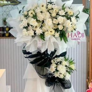 1809 - Kệ hoa tone trắng chia buồn 2 tầng