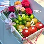 14112528 - khay trái cây mix hoa