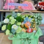 14113025 - giỏ hoa trái cây tone xanh