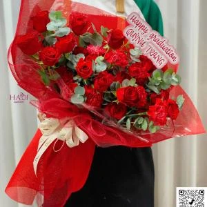 01122514 - Bó hoa tone đỏ sinh nhật