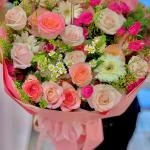 01122511 - Bó hoa tone hồng xinh xắn