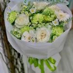 01122512 - Bó hoa tốt nghiệp tone xanh