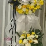 27122507 - kệ hoa chia buồn hiện đại tone vàng