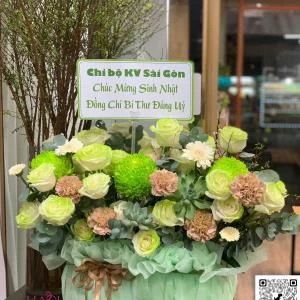 01012606 - Giỏ hoa tone xanh sang trọng