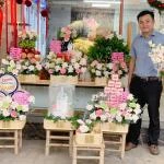 01012618 - 7 tráp cưới tone hồng tặng hoa cưới cầm tay