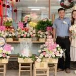 01012618 - 7 tráp cưới tone hồng tặng hoa cưới cầm tay