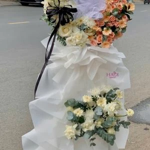 23022607 - kệ hoa chia buồn hiện đại