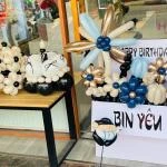 21012618 - bảng hoa và bó hoa bóng