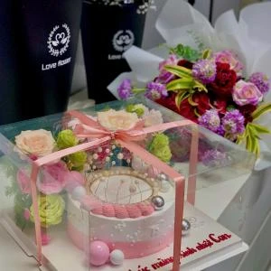 24022602 - hộp bánh hoa trái cây sinh nhật