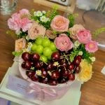 24022601 - Hộp hoa trái cây sinh nhật