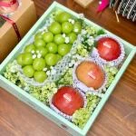 24022620 - hộp trái cây mix quả