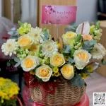 24022632 - giỏ hoa victor sang trọng biếu tặng