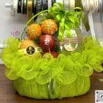 24022645 - giỏ trái cây full 2 mặt có dưa lưới