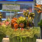 43202622 - giỏ trái cây kính giỗ sang trọng