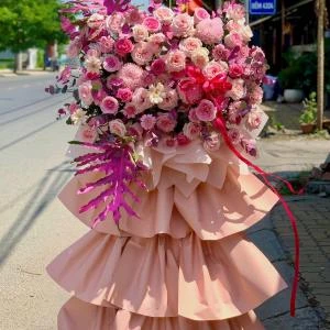 43202605 - kệ hoa khai trương hiện đại