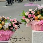 43202620 - giỏ trái cây tone hồng pastel