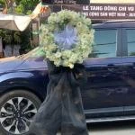 07042528 - kệ hoa chia buồn hiện đại