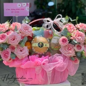 07042501 - Giỏ trái cây tone hồng mix hoa pastel
