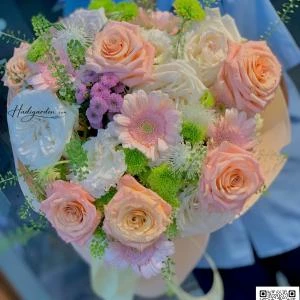 26042633 - bó hoa hồng pastel