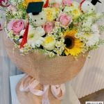 17072610 - bó hoa tốt nghiệp