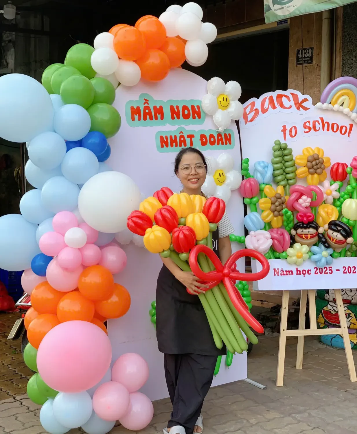 Bong bóng nghệ thuật cho các bé mầm non