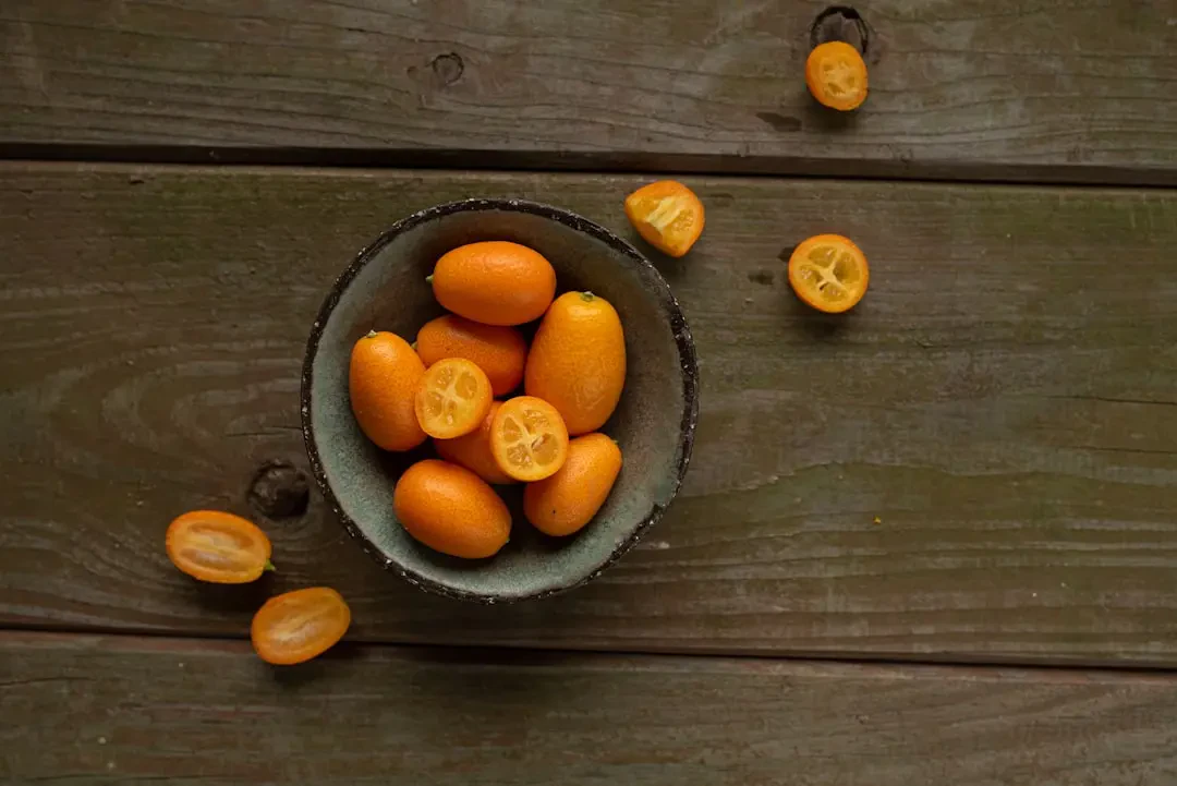 Cây Kumquat sai trĩu quả màu cam tươi