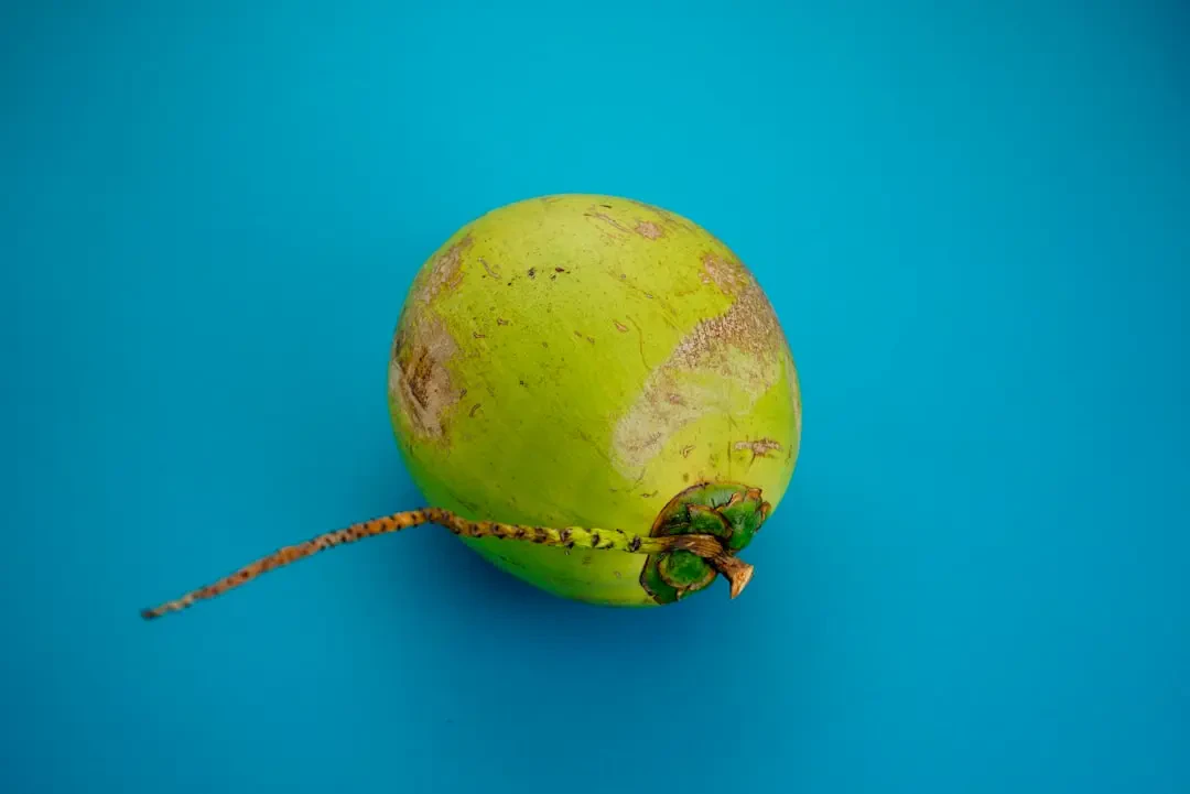 Giỏ trái cây có ổi lê