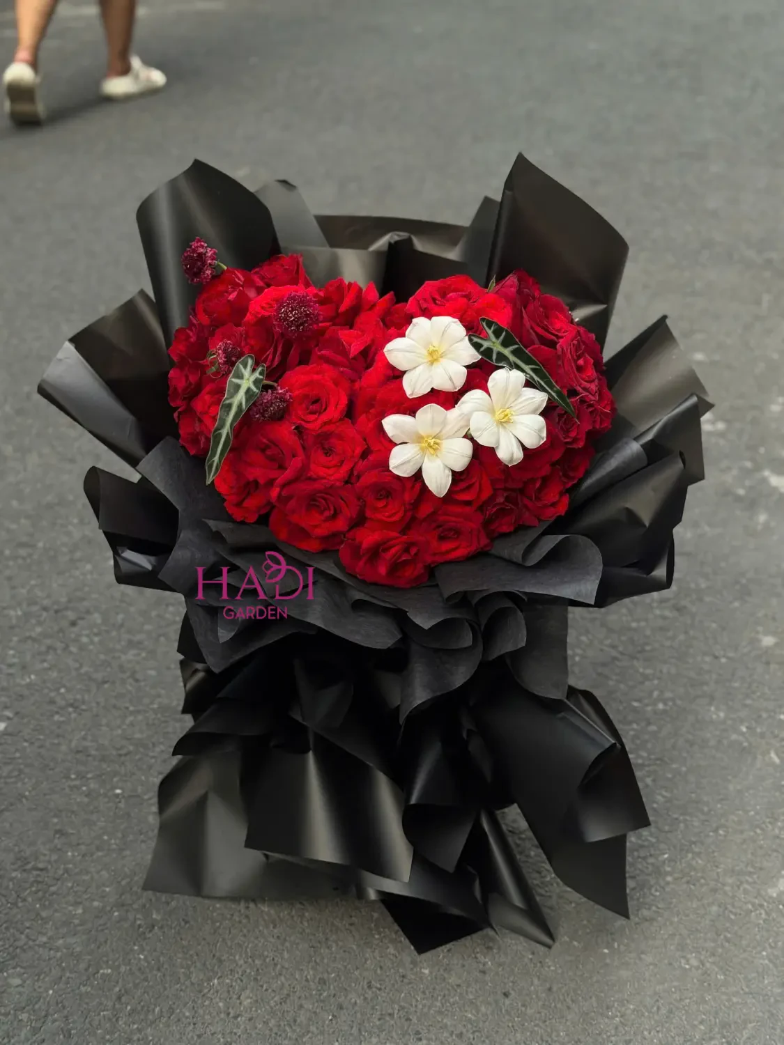 Bó hoa hồng đỏ nồng nàn tặng người yêu 20/10