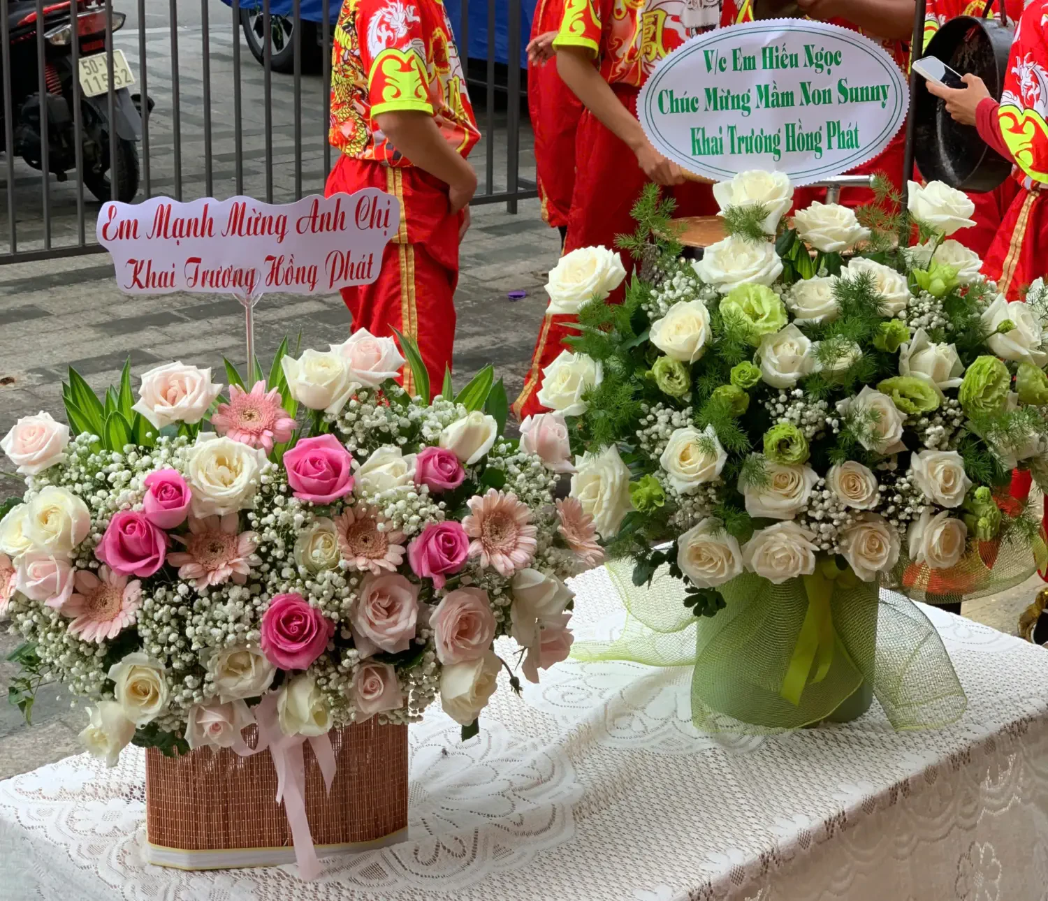 Hộp Hoa VIP Khai Trương